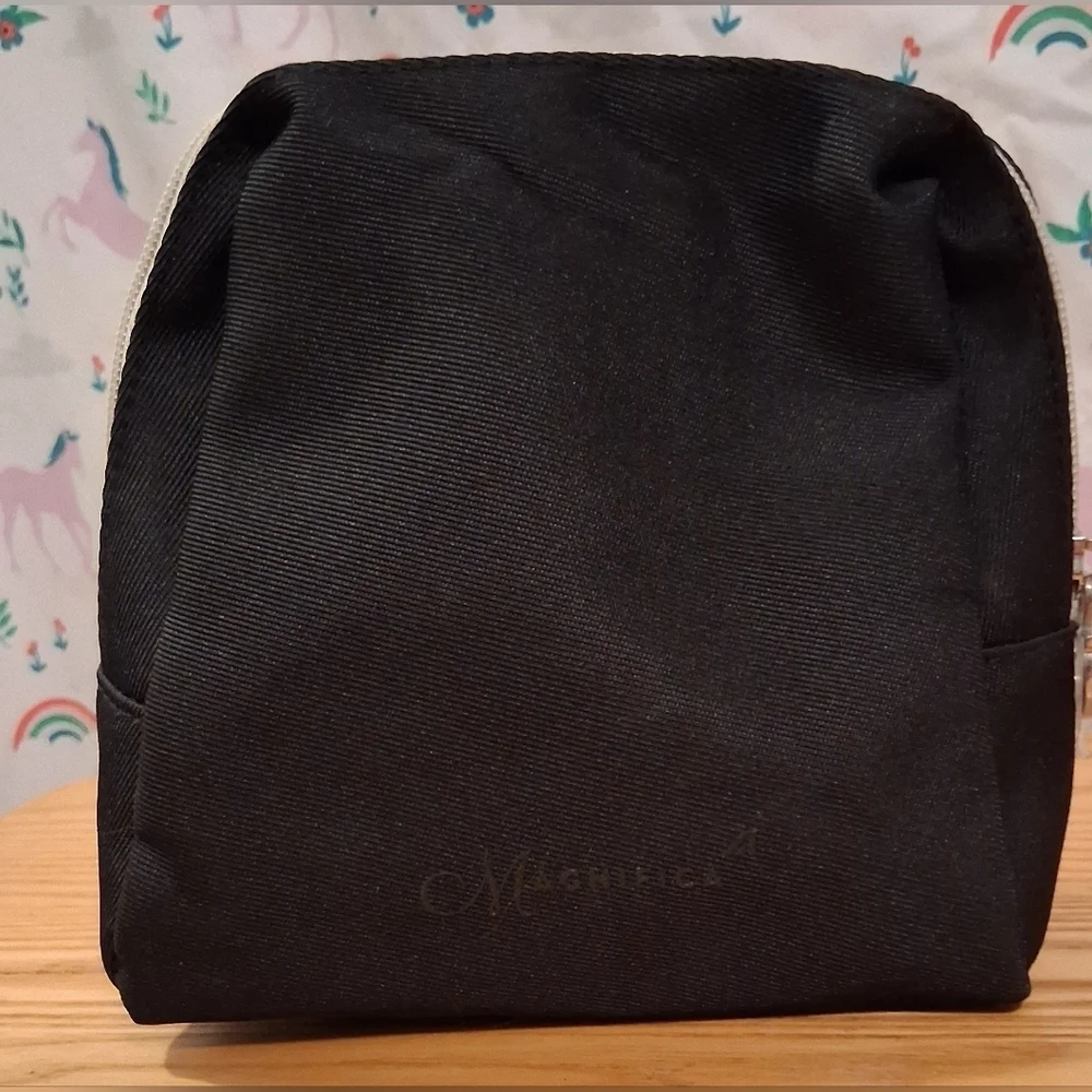 NWOT Salvatore Ferragamo & Air Italia Black Canvas Cosmetic Beauty Travel Bag